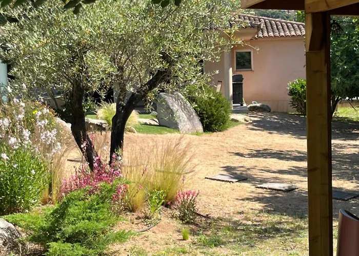 Fiori Vecchio Avec Piscine Privée